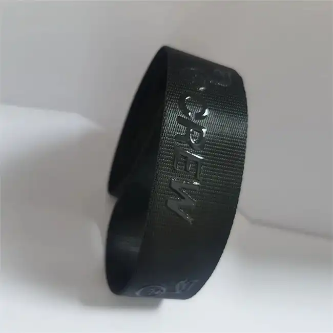 Silicone printed webbing